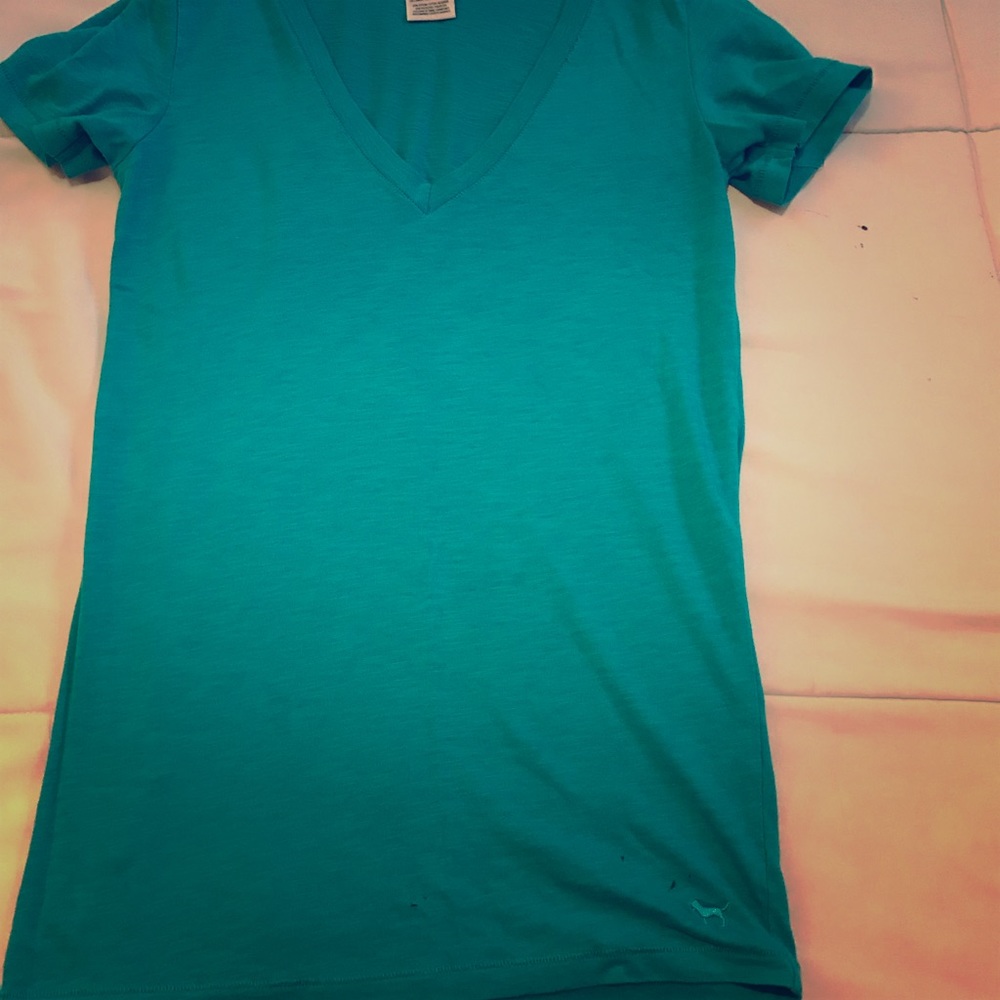 PINK v neck shirt
